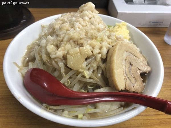 「神豚しょう油(250g) 「ニンニクアブラ」(780円)」@神豚の写真