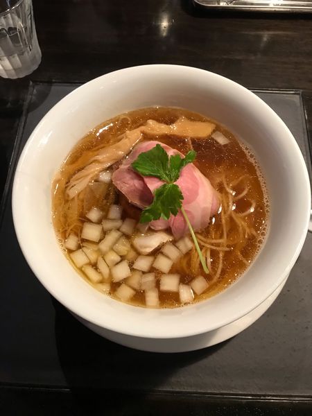 「あご出汁地鶏らぁめん(醤油」@KaneKitchen Noodlesの写真