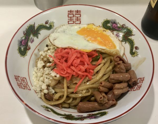 「焼き豚骨ミニ+ホルモン+目玉焼き+紅しょうが」@ハイパーファットンの写真