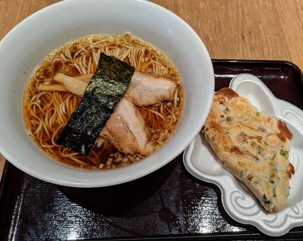 「中華そば　520円」@カドヤ食堂 阪神梅田店の写真
