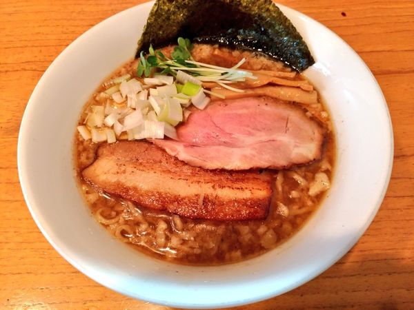 「きまぐれ限定 鶏だし魚介背脂中華そば」@麺屋 シロサキの写真