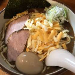 チーズマウンテンカレーラーメン味玉付き＋並ライス¥1,320