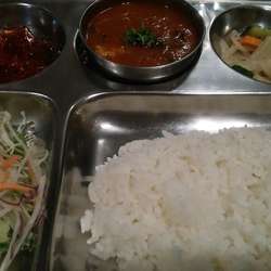 シングルカレーセット 960円