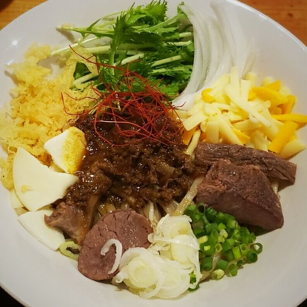 「【10月限定特別価格】紫峰牛のカレーまぜ麺 ５００円他」@牛骨ロックの写真