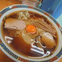 月見ラーメン大 620円