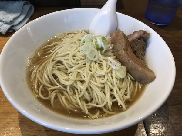 「比内鶏肉そば中 900円」@自家製麺 伊藤の写真