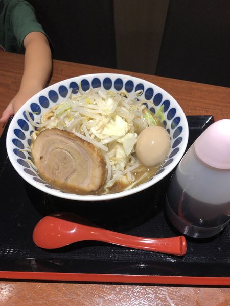 「背脂豚骨ラーメン 味玉」@中華そば 蓮の華の写真