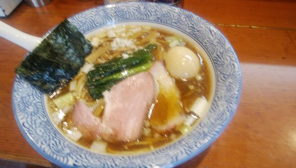 「手揉み中華蕎麦味玉」@麺処 ほん田の写真