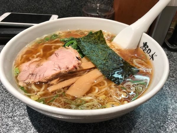「醤油ラーメン（大）￥680+￥100」@麺ロード 青葉台店の写真