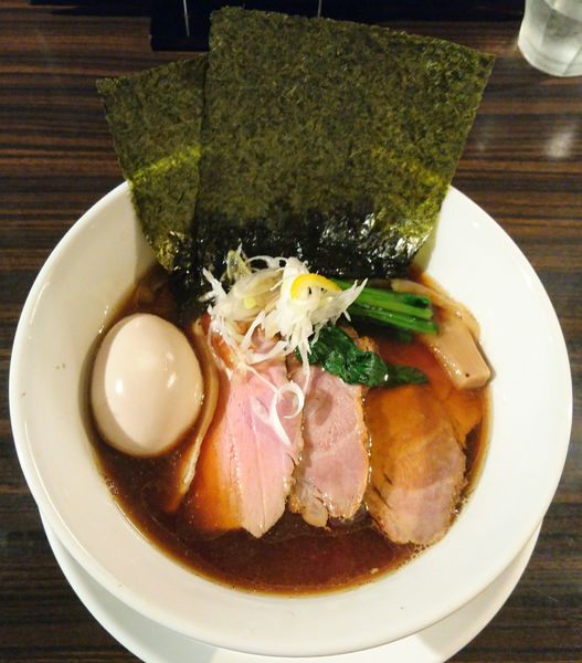 「特製中華そば（中太手もみ麺）」@麺や 豊の写真