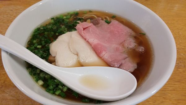 「煮干中華そば800円」@麺奏ハモニカの写真