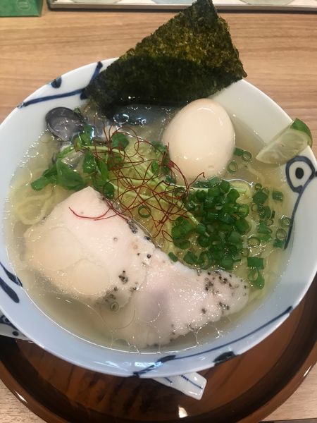 「しじみらーめん・塩」@麺や 空月の写真