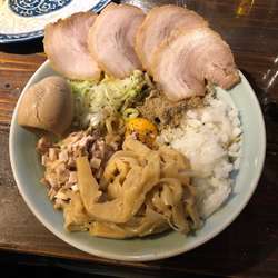 油そば＋チャーシュー、メンマ、味玉