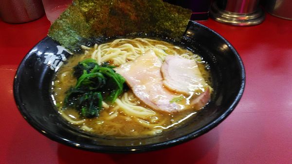 「ラーメン」@壱六家 横浜店の写真