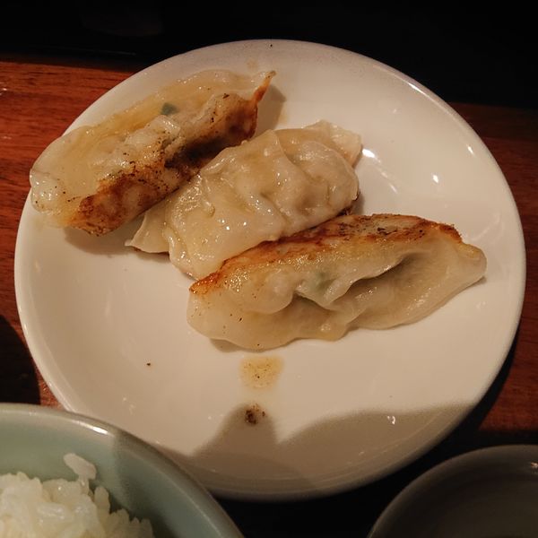 「餃子セット200円」@麺侍 誠の写真