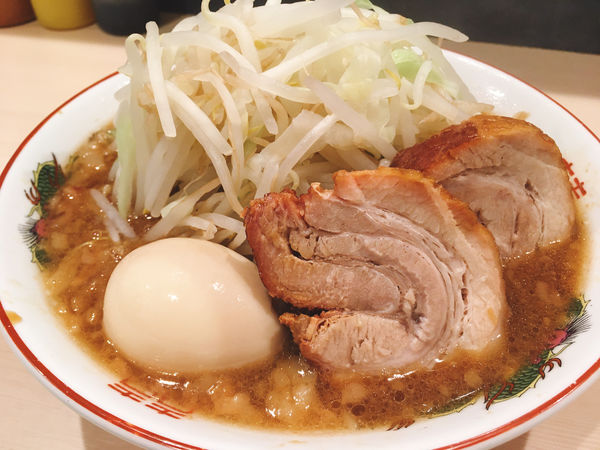 「☆ラーメンに味玉☆」@鷹の目 蒲田店の写真