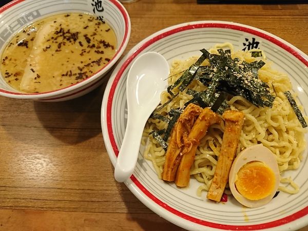 「東京豚骨つけ麺(850円)」@屯ちん 池袋西口店の写真
