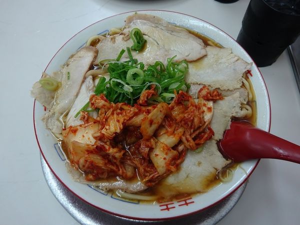 「キムチちゃあしゅうめん」@ちゃあしゅうめん ゆうらいの写真