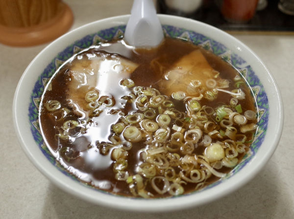 「しょうゆラーメン…700円」@老麺やはたの写真
