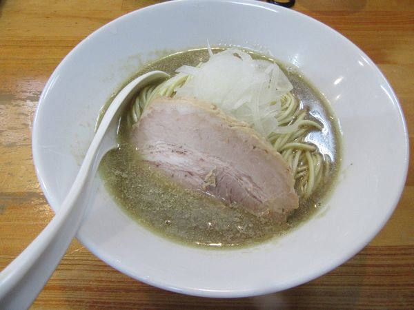 「中華ソバ（８００円）＋和え玉２００円」@煮干中華ソバ イチカワの写真