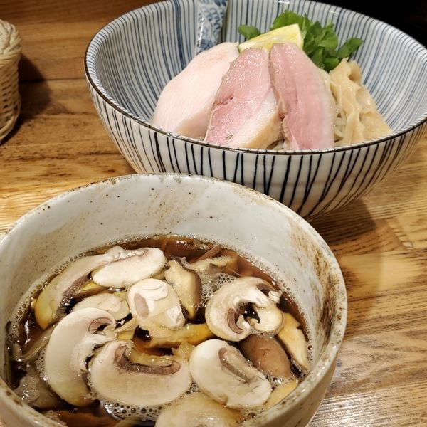 「【期間限定】鴨と茸　淡麗つけそば」@中華そば きなりの写真