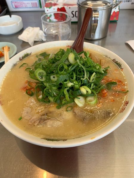 「特製ラーメン」@味の名門 守山店の写真