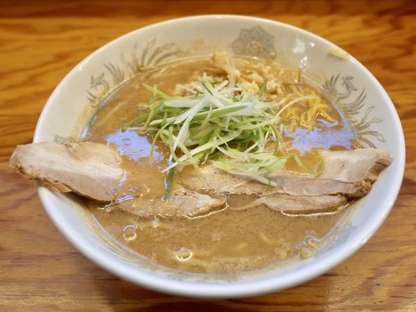 「純水ラーメン みそ…750円」@ラーメン純水 春採本店の写真