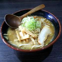 さっぽろ味噌＋野菜たっぷり