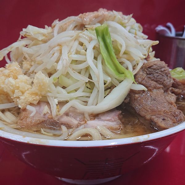 「大ラーメン800円ヤサイニンニクアブラ」@ラーメン二郎 越谷店の写真