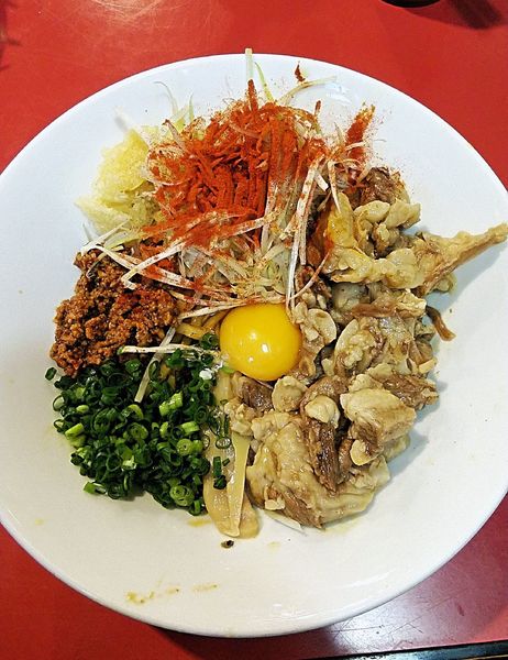 「牛すじ台湾まぜそば 880円＋すじ増し 350円」@麺屋 誠の写真