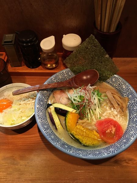 「そると白湯そば」@鶏そば そると 阿佐ヶ谷店の写真