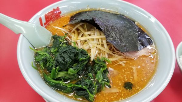 「特製味噌ネギラーメン　ほうれん草　チャーシュー　中盛」@山岡家 松本店の写真