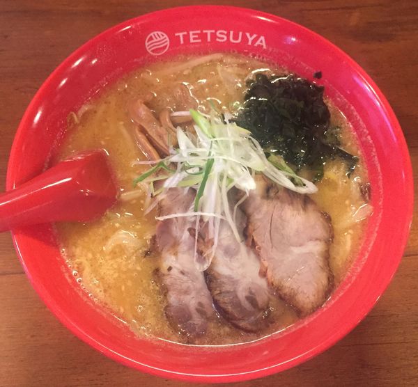 「味噌らーめん850円」@らーめん てつや 東京高円寺店の写真