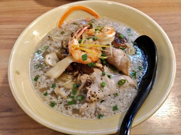 「数量限定 ガーリックシュリンプ炙り塩らーめん」@琉球島豚 麺屋なりよしの写真