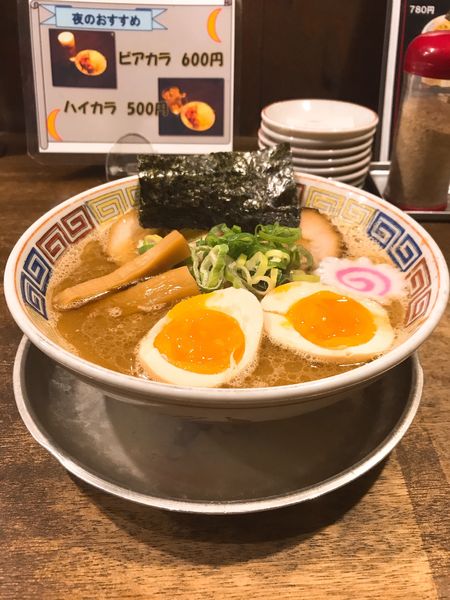 「和歌山中華麺 こってりラーメン＋味玉820円」@紀州和歌山ラーメン たかしの写真