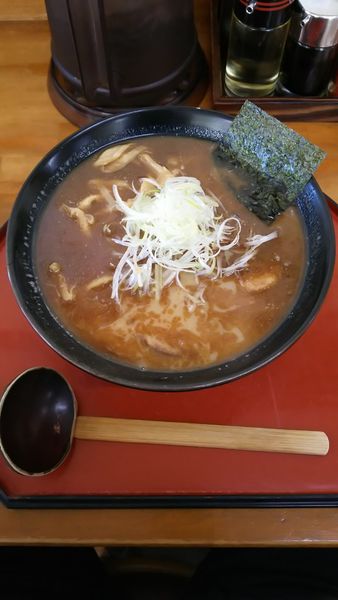 「中華そば（細麺）＋チャーシュー」@中華そば くりの木 伊奈店の写真