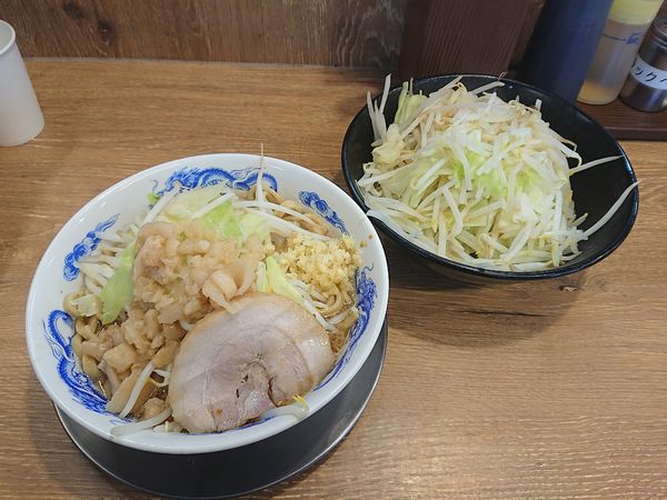 「ラーメン並 全まし(野菜ダブル、しょうが)680円」@ジャンクガレッジ 深谷店の写真