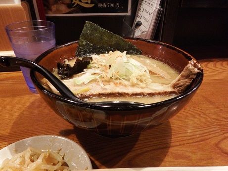 「濃厚味噌らーめん」@札幌 みその フレスポ恵み野店の写真