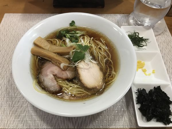 「淡麗比内（醤油）＋クーポン無料」@#HANABIYA ~ramen & bar~の写真