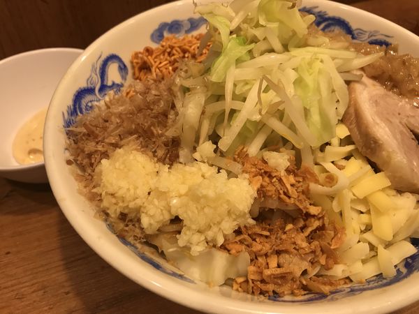 「まぜそば (倍盛) 880円」@ジャンクガレッジ 森下店の写真