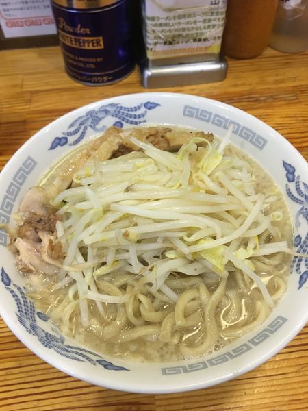 「小ぶた塩」@ラーメン神豚 横須賀中央店の写真