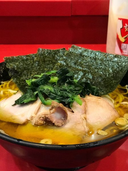 「ラーメン大盛り アブラ多目 930円」@家系総本山 ラーメン吉村家の写真