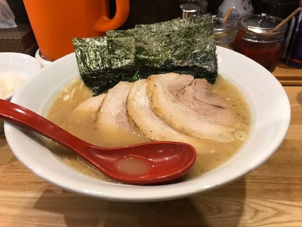 「チャーシューメン（中盛り）￥970+￥120」@らーめん 大桜 青葉台店の写真