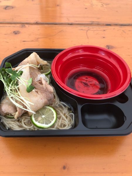 「冷やしすだち煮干し蕎麦 鴨油のつけダレ付き」@大つけ麺博 美味しいラーメン集まりすぎ祭の写真