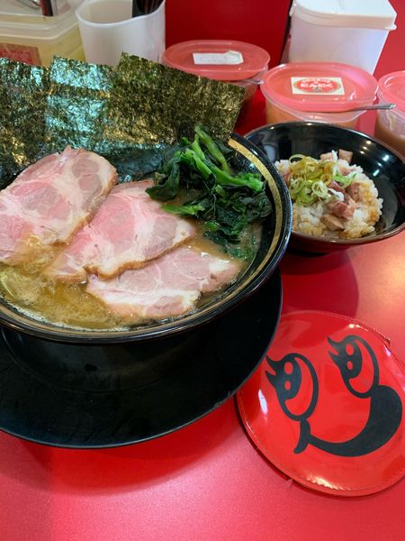 「チャーシュー麺」@家系ラーメン とらきち家の写真