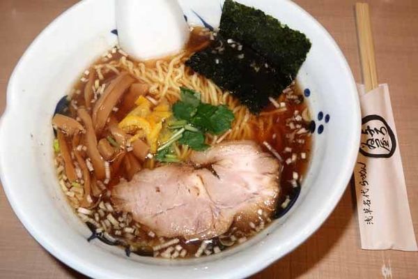 「らーめん　800円」@与ろゐ屋の写真