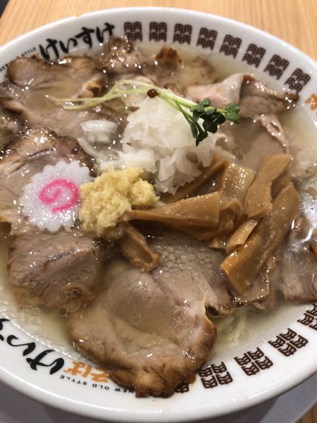 「肉塩中華そば」@肉そば けいすけ 錦糸町店の写真