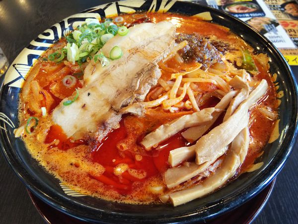 「辛シビたれ味噌らーめん」@ハルピン味噌らーめん 雷蔵の写真