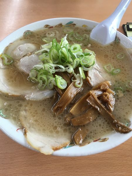 「チャーシュー麺&半炒飯」@オーモリラーメン 新井店の写真