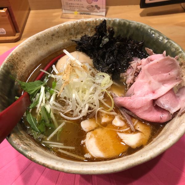 「特製ラーメン」@焼きあご塩らー麺 たかはし 銀座店の写真